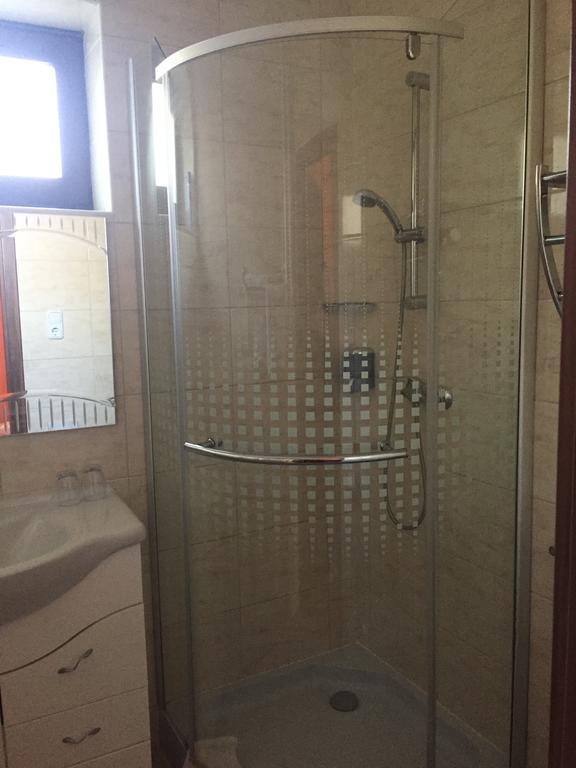 Beatrix Hotel Будапеща Екстериор снимка
